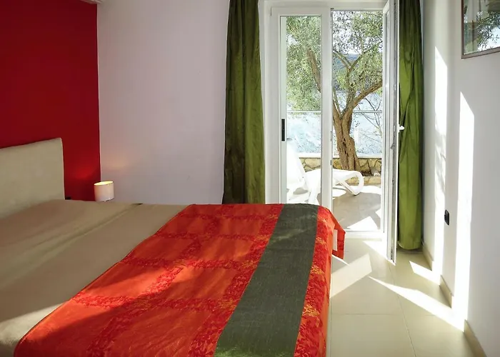 Milevoj-3 By Interhome Appartement *